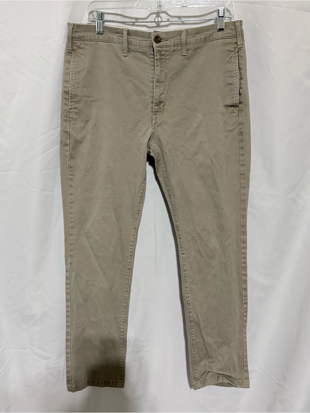 Levi Strauss & Co Khaki Chino Pants size W34 L30